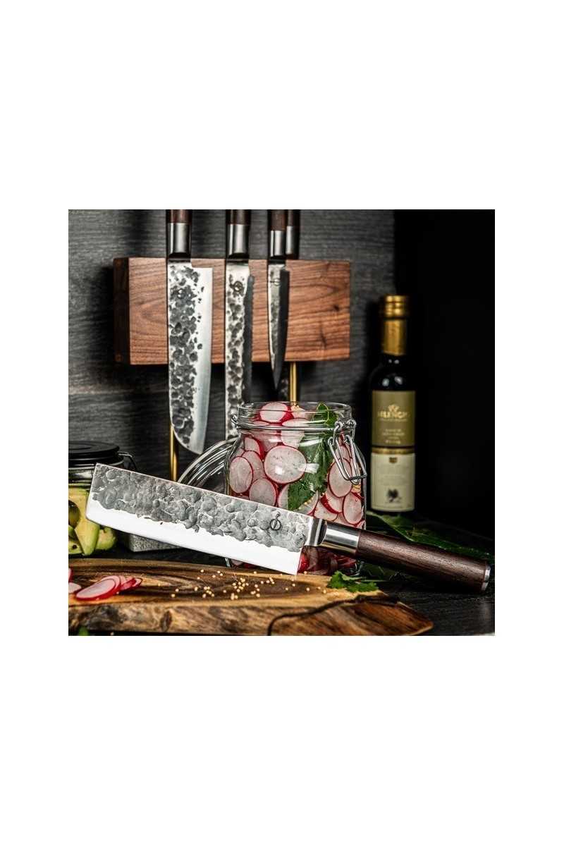 Forged Sebra messen met Hakbijl