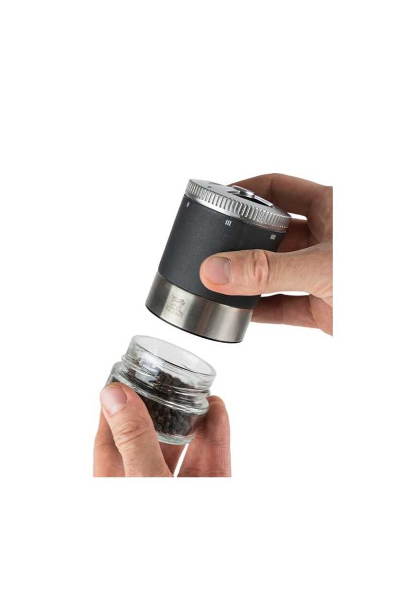Peugeot u'Select Maestro Pepper Mill gift box + 3 Types of Pepper