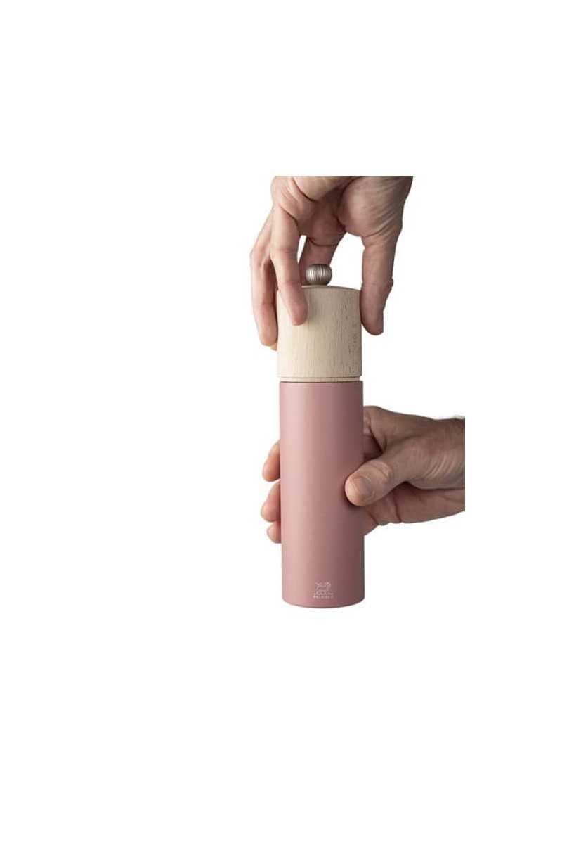 Peugeot Boreal Manual pepper mill 21cm praline color
