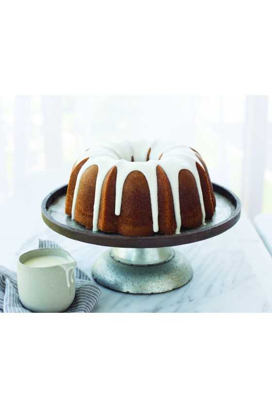 Nordic Ware Gold Anniversary bundt pan