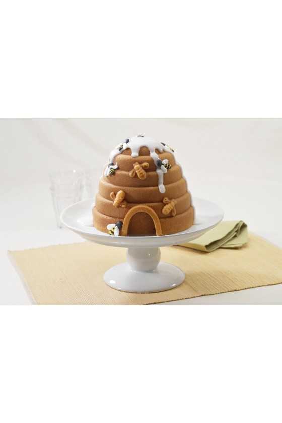 Nordic Ware Gold Beehive pan