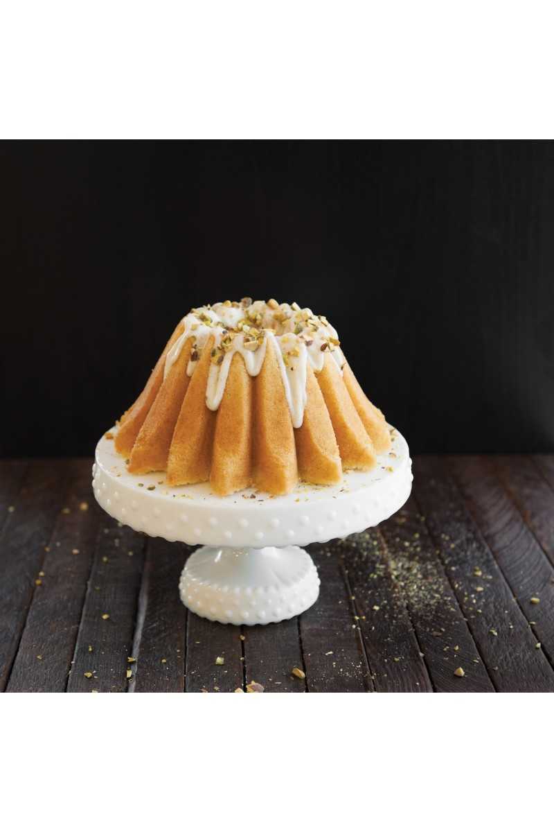 Nordic Ware Gold Lotus bundt pan