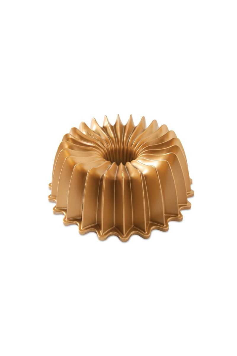 Nordic Ware Gold Brilliance bundt pan