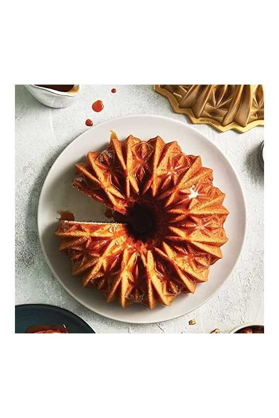 Nordic Ware Gold Cut crystal bundt pan