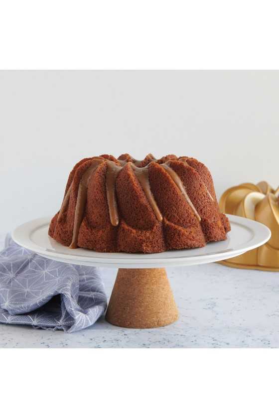 Nordir Ware Gold Pirouette bundt