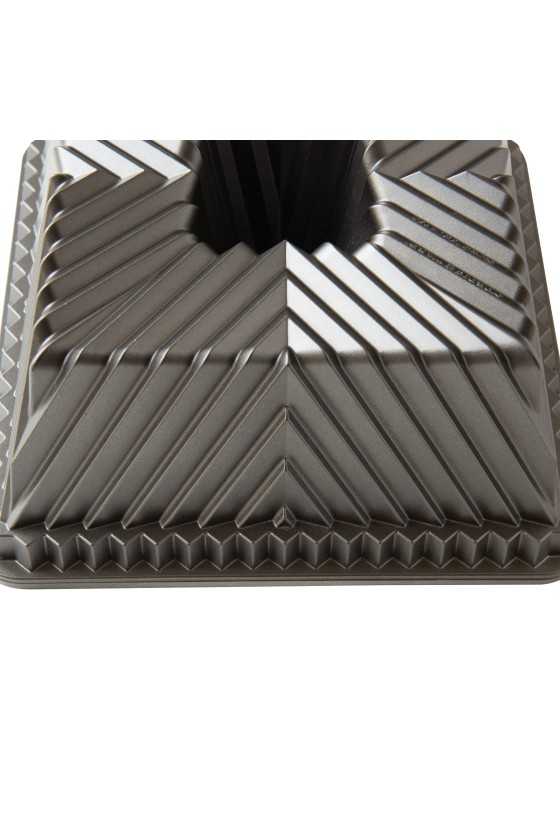 Nordic Ware Procast Squared Bundt Pan