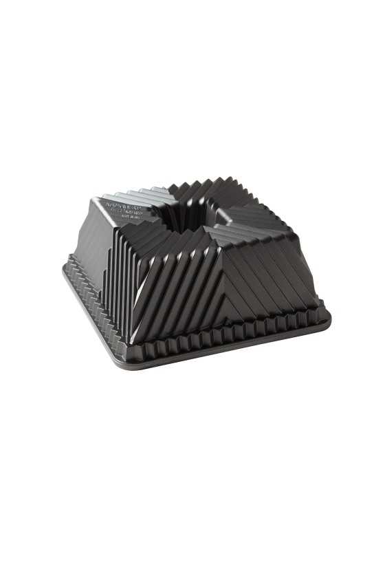 Nordic Ware Procast Squared Bundt Pan