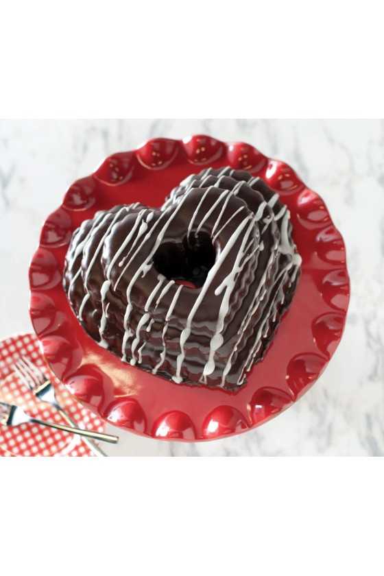 Nordic Ware Toffee Tiered heart pan
