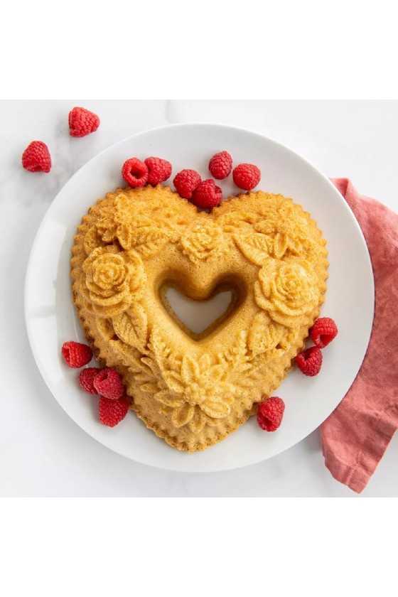Nordic Ware Toffee Floral heart bundt pan