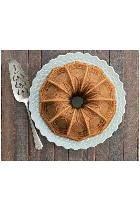 Nordic Ware Vaulted Cathedral bundt pan