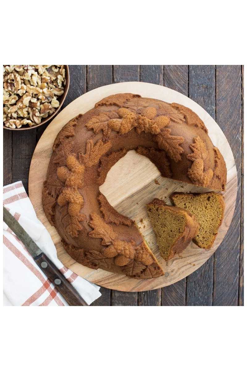Nordic Ware Bronze Autumn Wreath Bundt