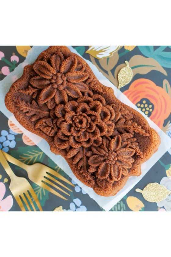 Nordic Ware Wildflower loaf pan
