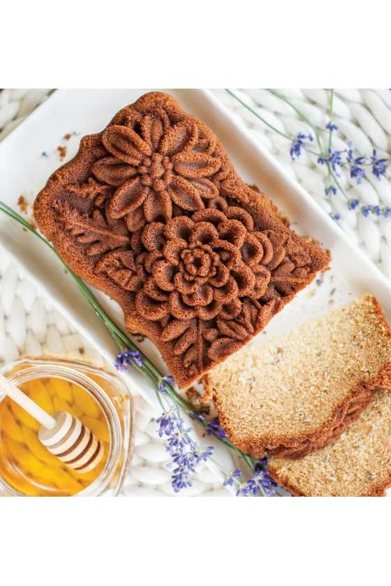 Nordic Ware Wildflower loaf pan