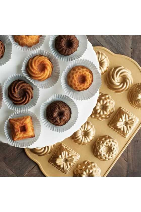 Nordic Ware Gold Bundt Charms pan