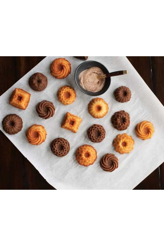 Nordic Ware Gold Bundt Charmes pan