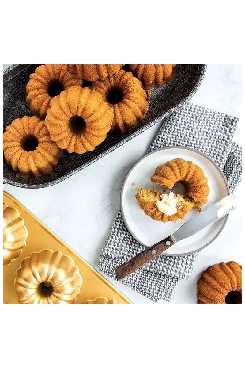 Nordic Ware Gold Anniversary bundtlette pan