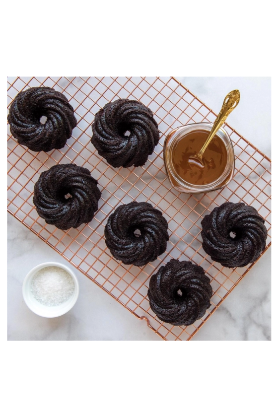 Nordic Ware Gold Swirl bundlette