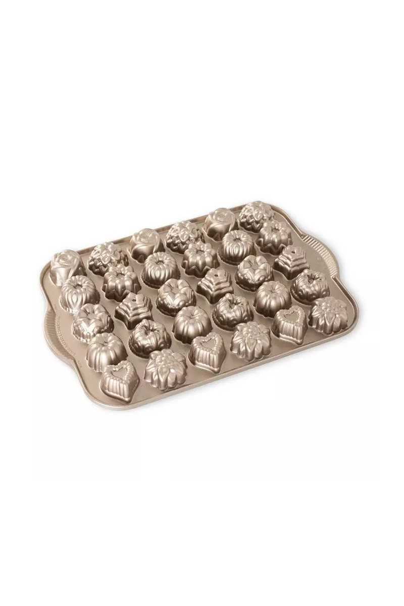 Nordic Ware Toffee Teacake & Candies pan