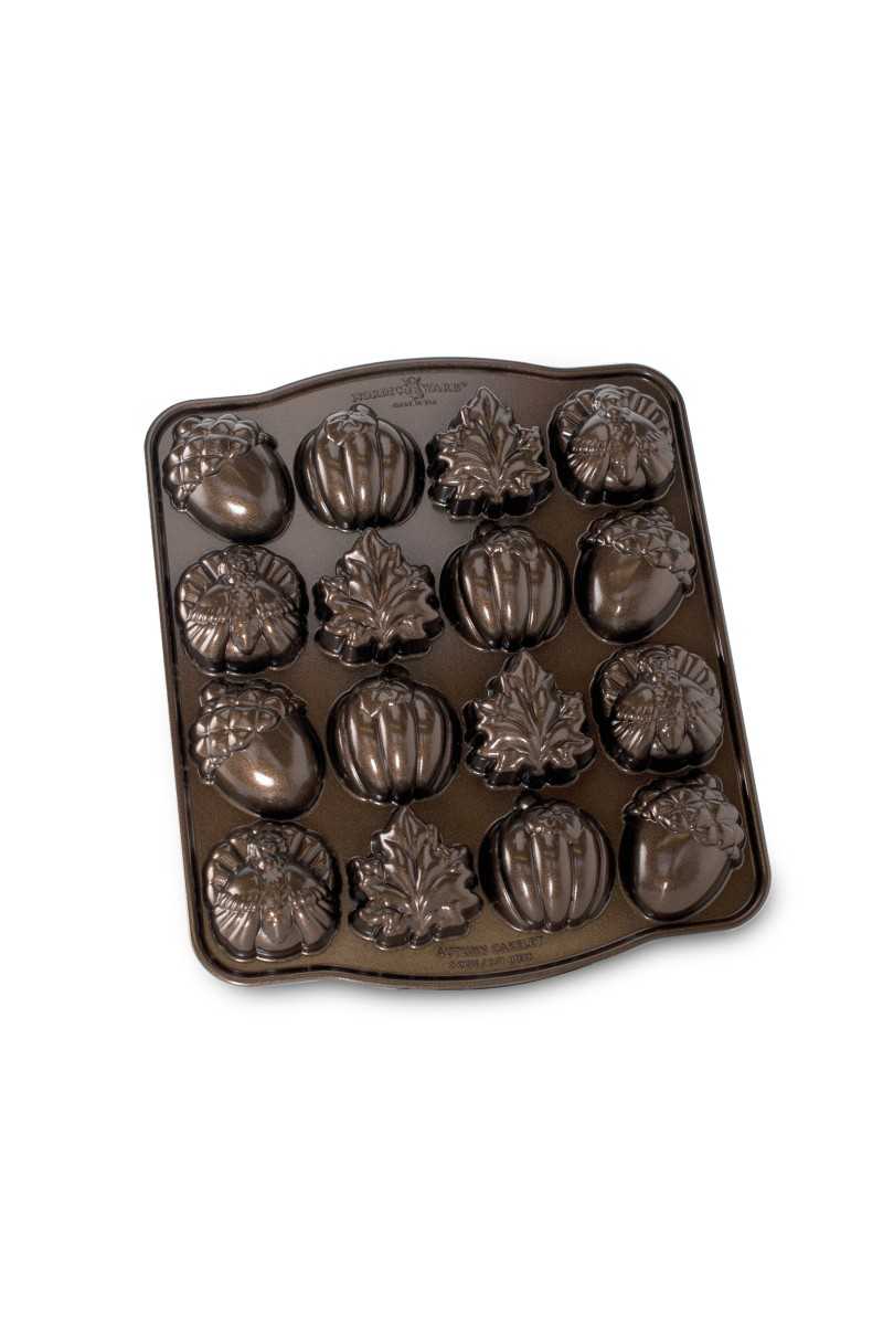 Nordic Ware Bronze Autumn cakelet