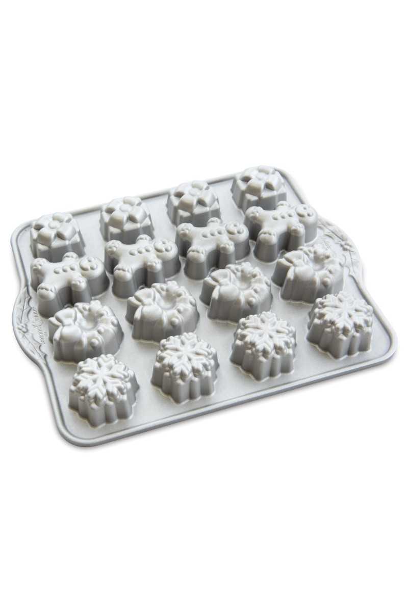 Nordic Ware Silver Holiday teacake pan