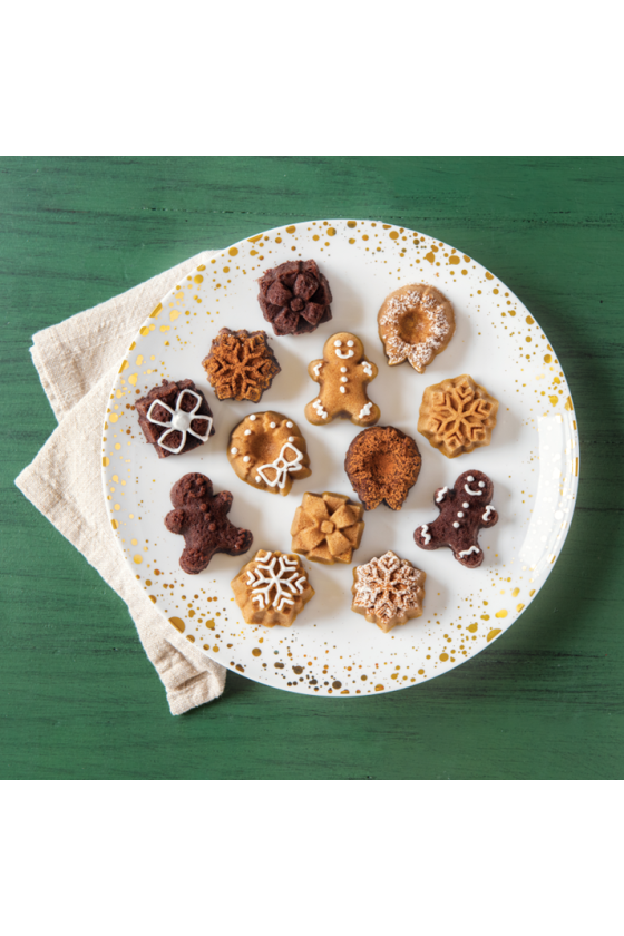 Nordic Ware Silver Holiday teacake pan