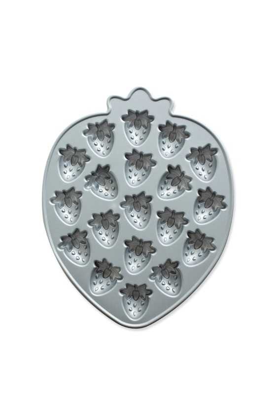 Nordic Ware Toffee Strawberry patch bites