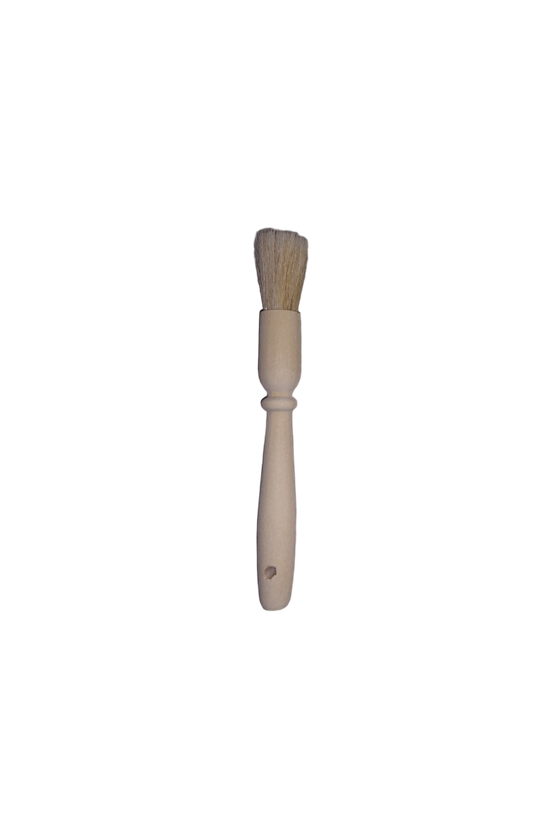 Brush, round with wooden handle