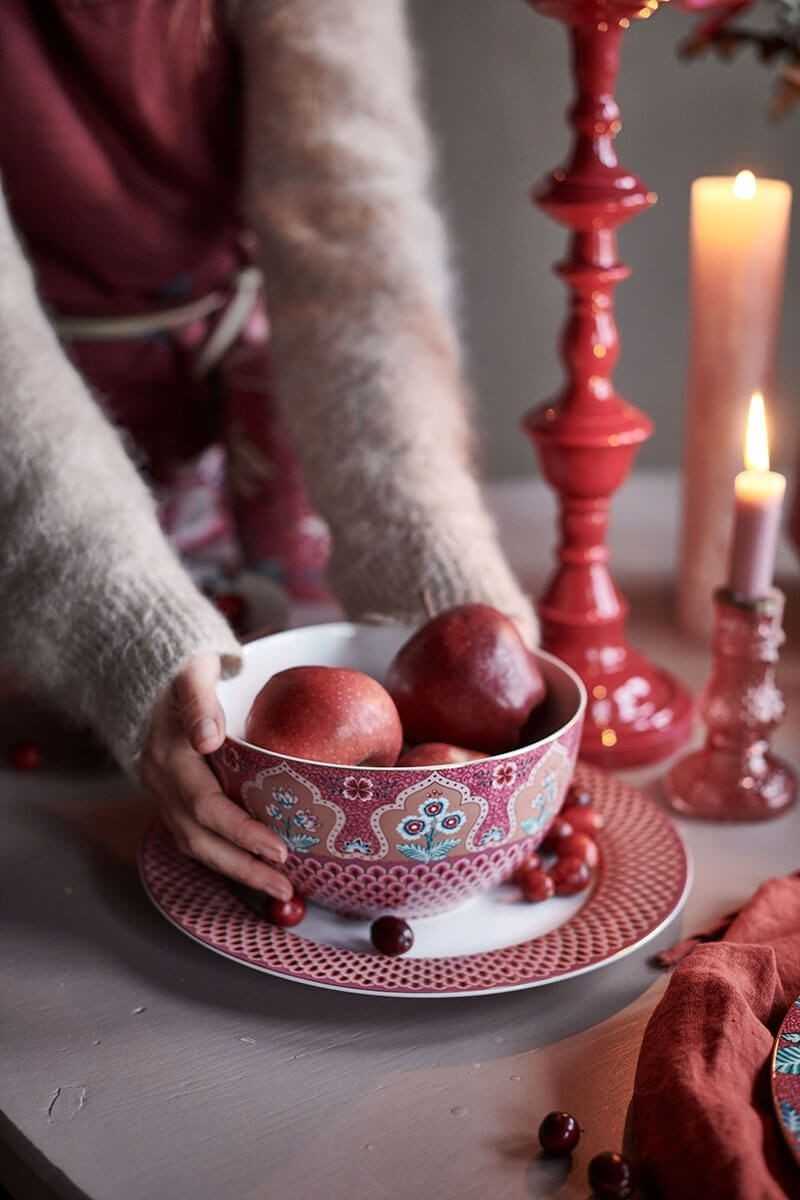 Pip Studio plate flower festival scallop dark pink