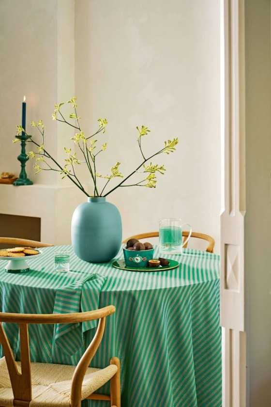 Pip Studio Stripes Tablecloth Green 180x300cm