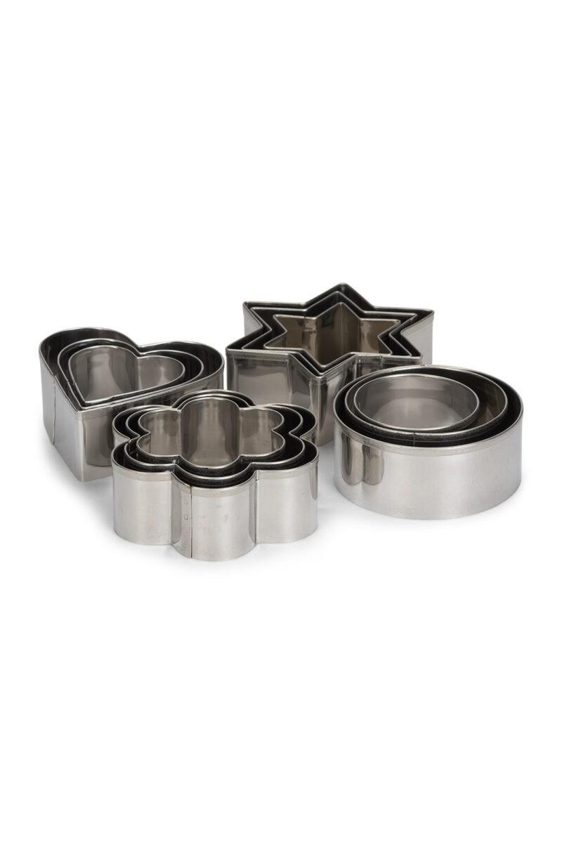 Patisse Set of stainless steel cookie cutters 12 pieces.