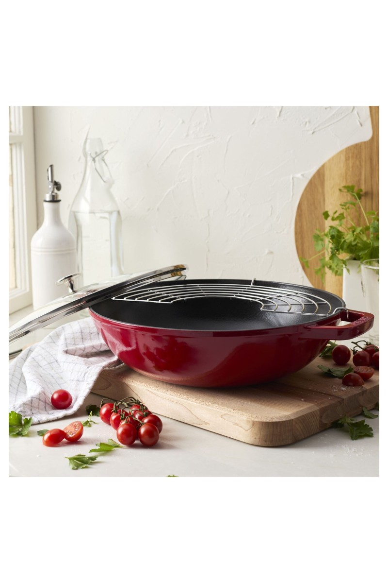 Staub Wok met glazen deksel 30 cm, Kersenrood