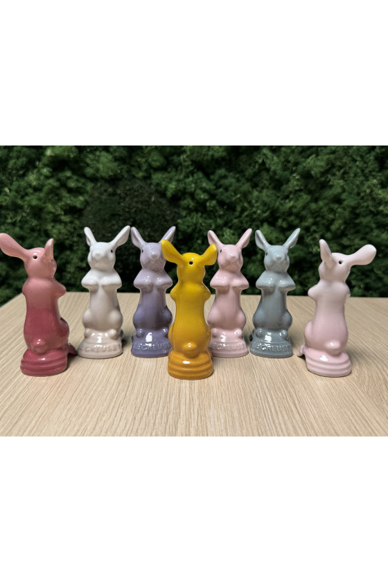 Le Creuset Pie Bunny Meringue